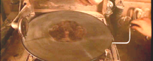 wind-up-turntable
